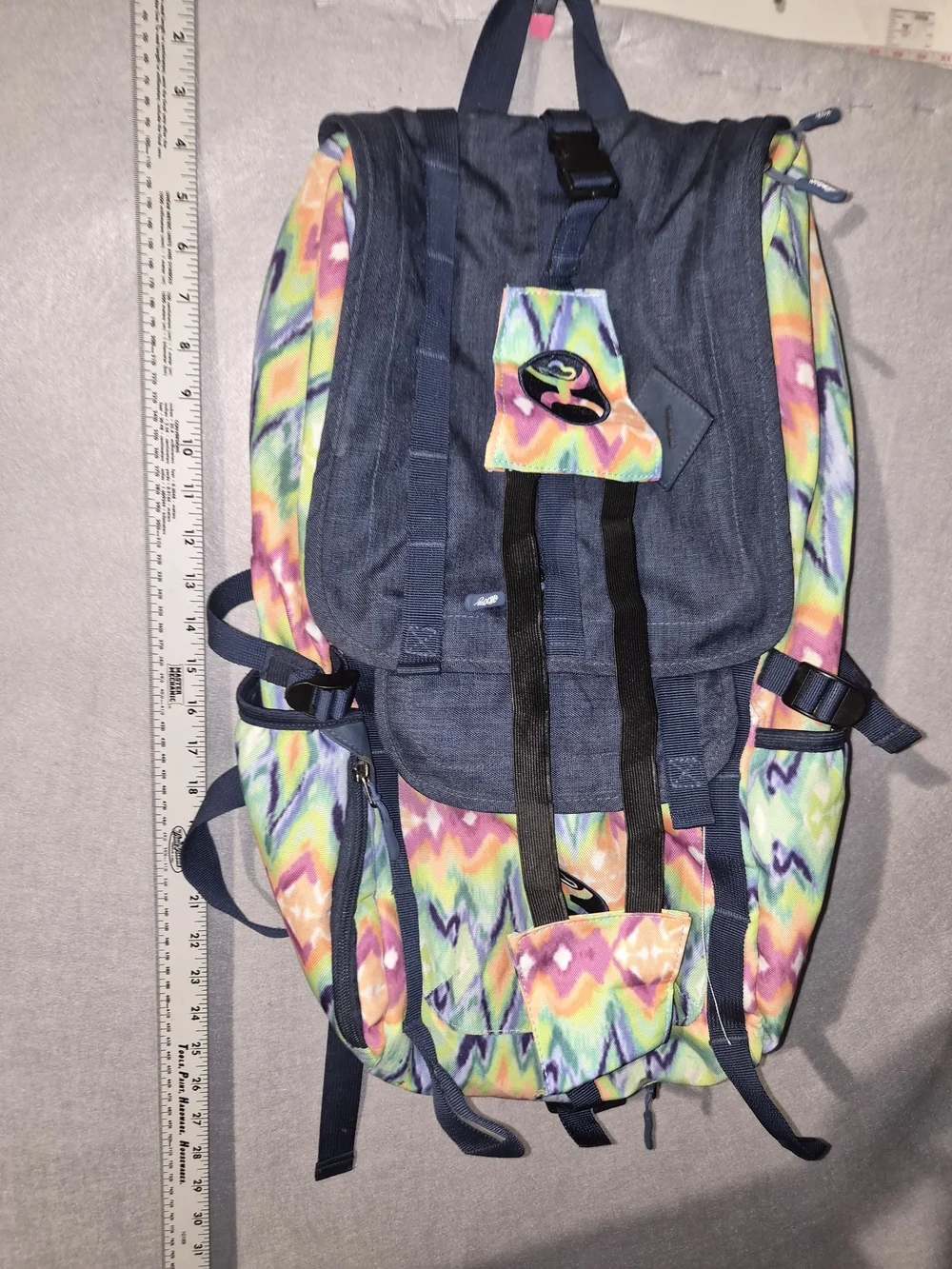 Vintage Hooey Multicolor Chevron Hiking Backpack – Navy Blue